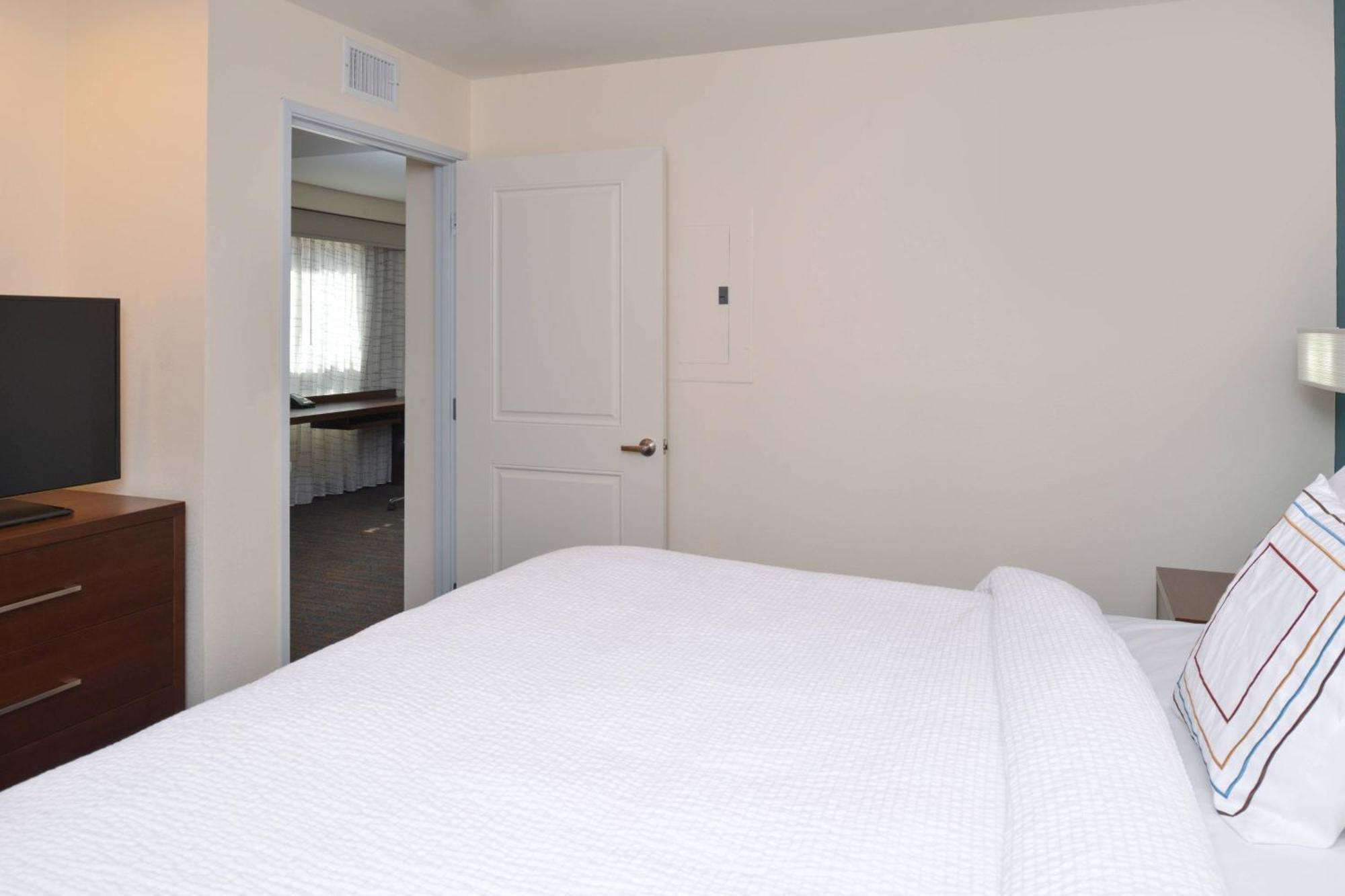 Residence Inn By Marriott Temecula Мурриета Экстерьер фото
