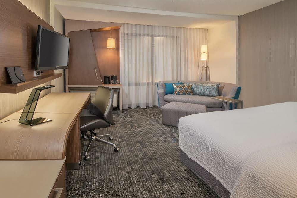 Residence Inn By Marriott Temecula Мурриета Экстерьер фото